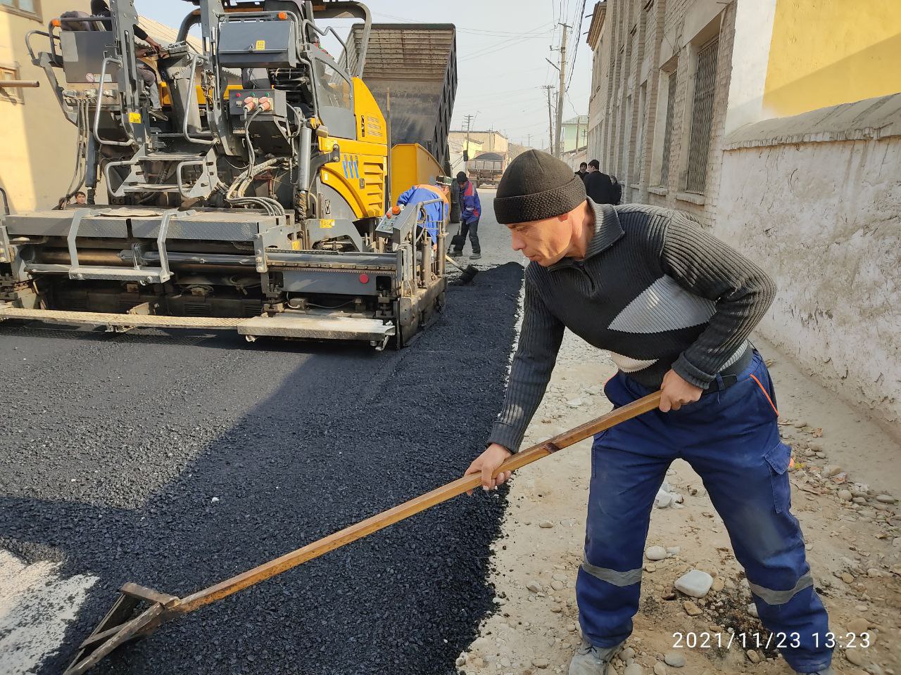 Deputat soʻrovi ijrosi taʼminlanib, Chinor va Sohibkor mahallalari hududidagi 3 kilometr ichki koʻchalar asfaltlandi, 630 kv kuchlanishga ega yangi transformator va temir beton tayanchlari oʻrnatildi